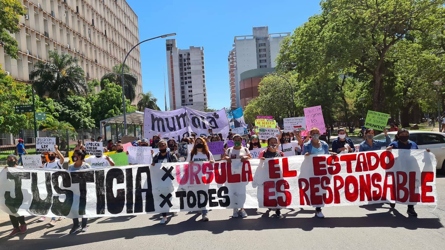 Feministas en Chaco pidiendo justicia por Úrsula