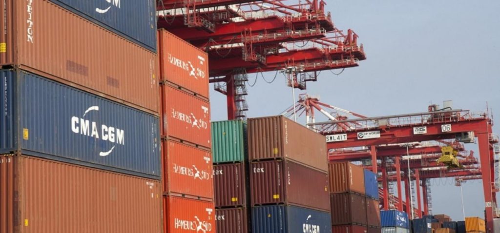 Trump impone castigos a sus aliados y arrastra al mundo a una nueva escalada comercial.