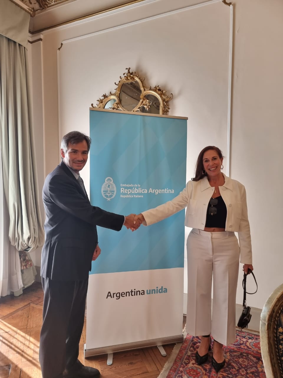 Reunión con Alejandro Lupino de la Embajada Argentina en Italia