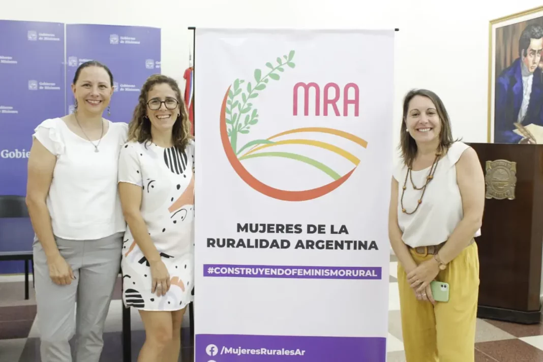 Misiones el Gobierno firmó un convenio para promover el desarrollo de mujeres rurales