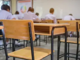 el gobierno suspendió los aportes nacionales al salario docente peligra el inicio de clases
