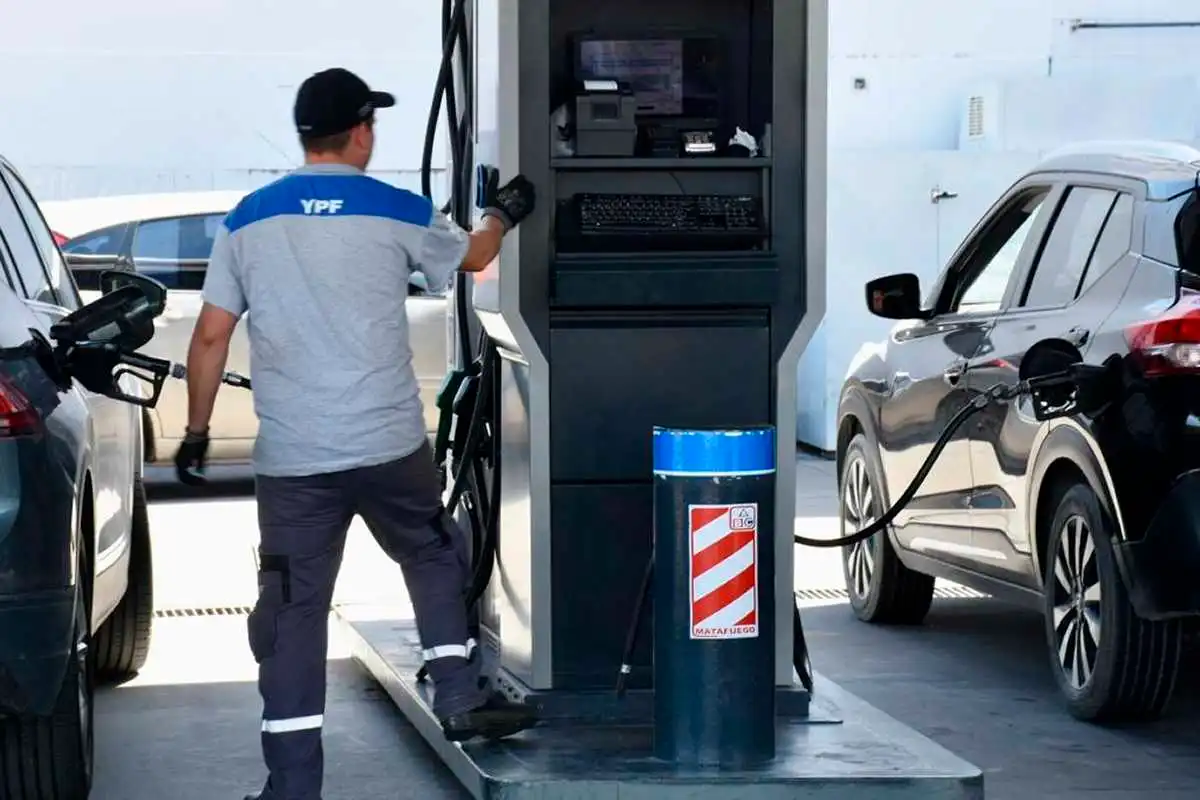 aumento combustibles junio