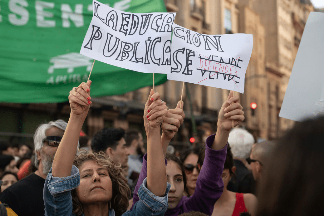 el gobierno reglamentará el arancelamiento para estudiantes extranjeros que cursen en universidades públicas