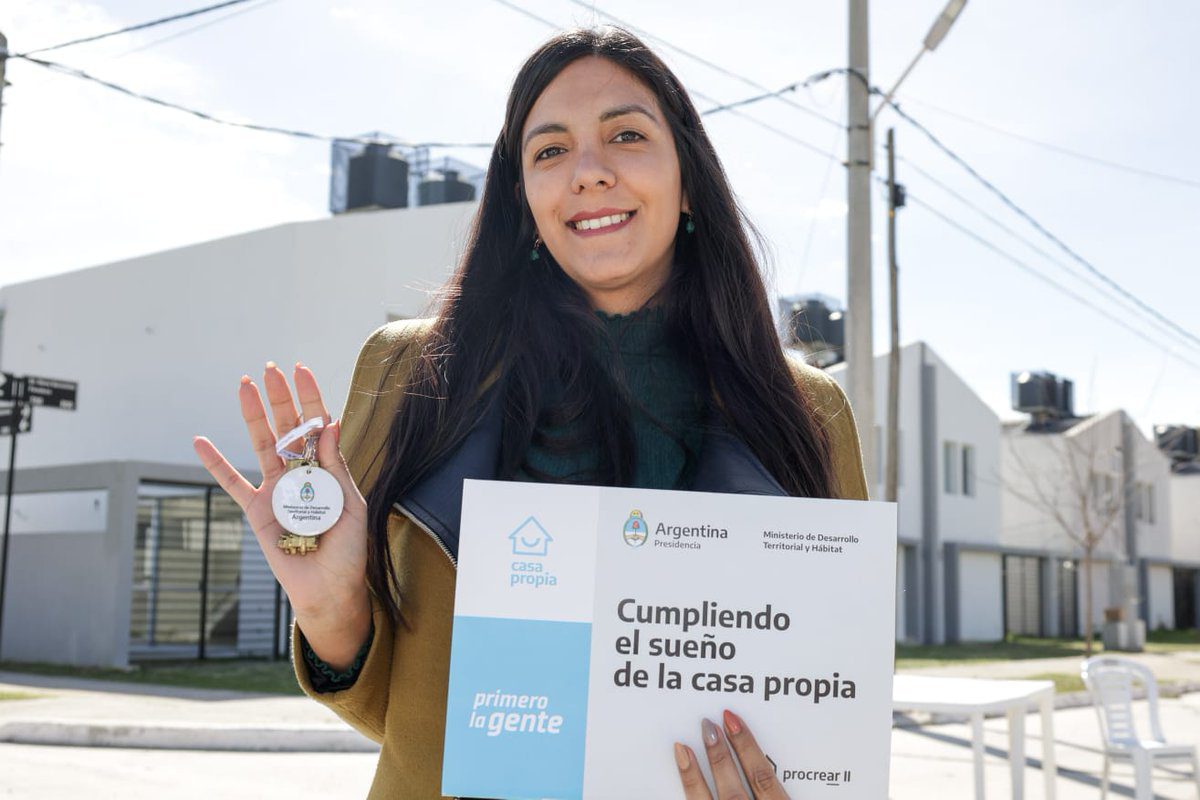 Esta política habitacional garantiza el acceso a la vivienda a miles de familias a lo largo y ancho de todo el país.