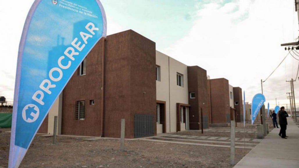 El Gobierno podría eliminar el Plan Procrear y subastar las viviendas en construcción