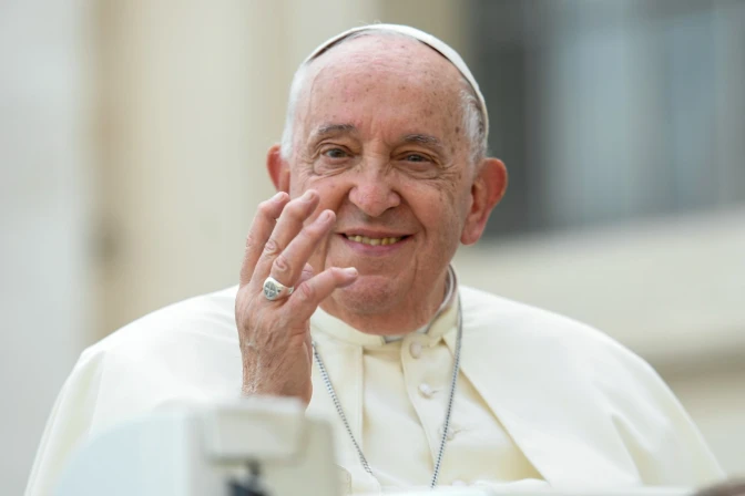 El Vaticano dio un nuevo parte médico del papa Francisco - NEA HOY