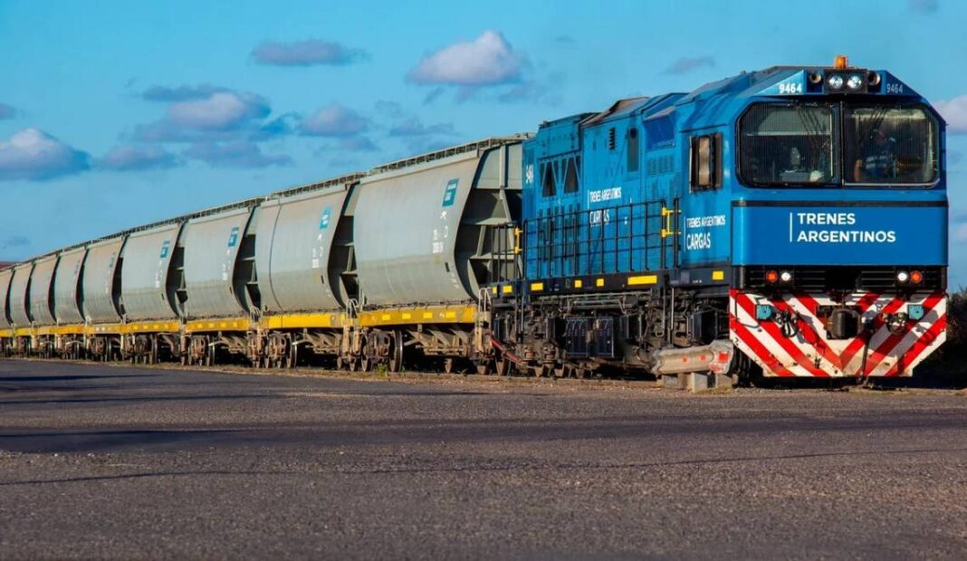 Nación inició el proceso de privatización del Belgrano Cargas