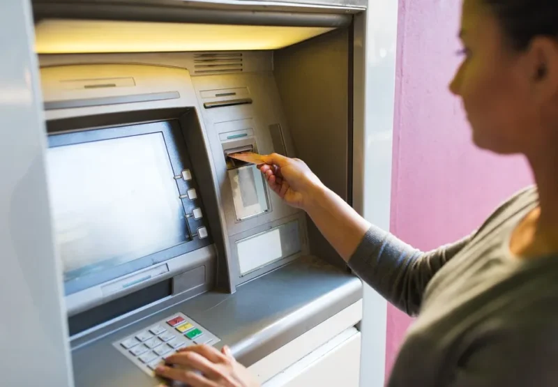 Los empleados públicos de Chaco recibirán el refrigerio este viernes 24