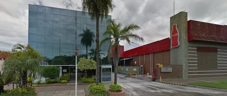 Coca-Cola invertirá en su planta de Formosa y otras fábricas del país