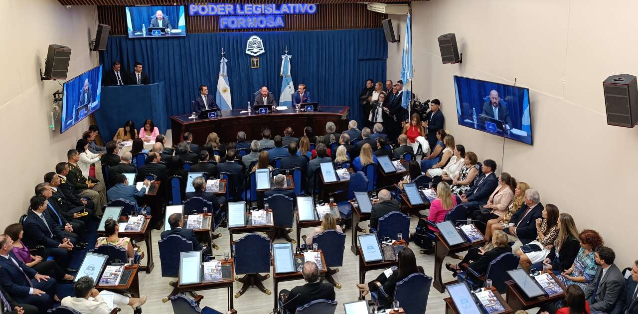 Apertura legislativa en Formosa