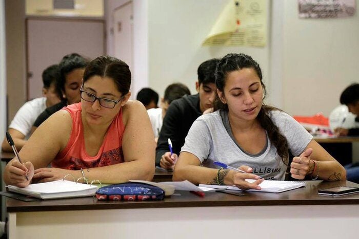 Formosa abrieron las inscripciones al Plan Fines para completar la secundaria