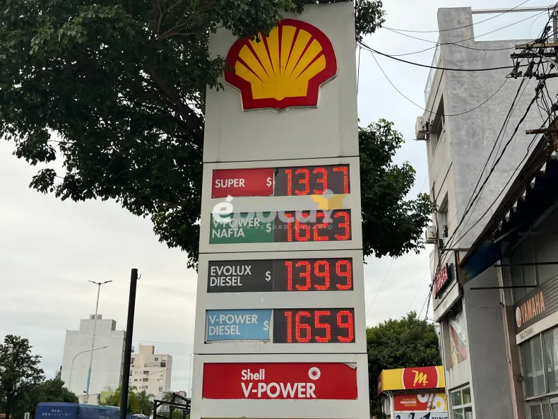 Los aumentos de los precios de los combustibles en Corrientes. Foto: Época.