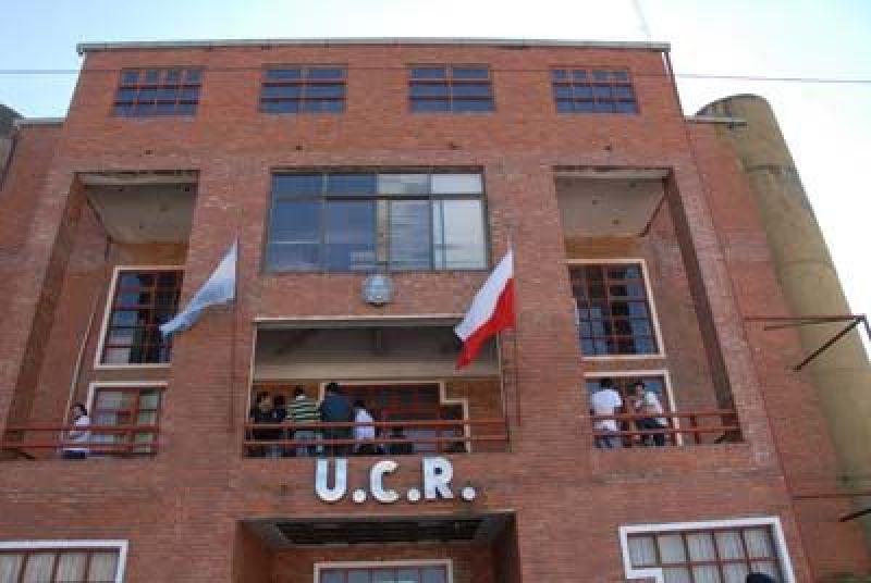 Arjol, Argañaraz y De Arrechea habrían intentado impugnar el armado de listas de la UCR en Misiones.