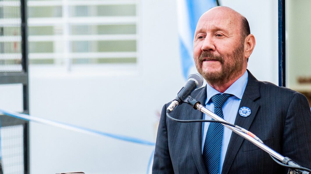 Desde una escuela destacada en las Pruebas Aprender, Insfrán inauguró su obra educativa número 1.515