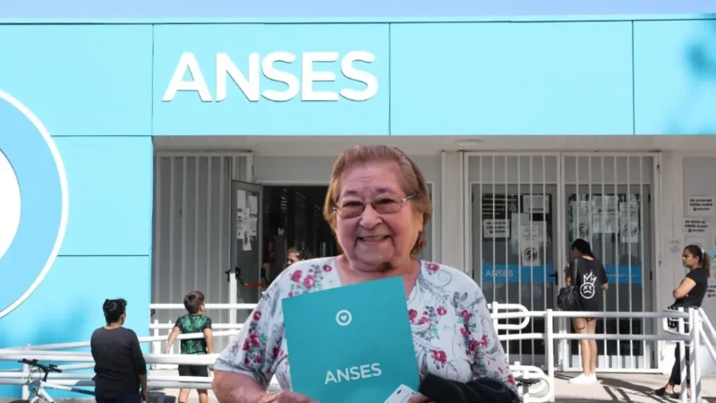 Con el bono extraordinario, la jubilación mínima podría superar los $400.000 el próximo mes.