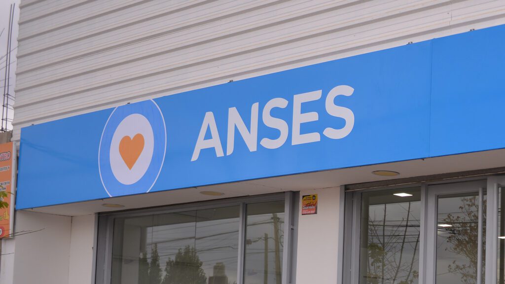ANSES: quiénes cobran este lunes 23 de septiembre