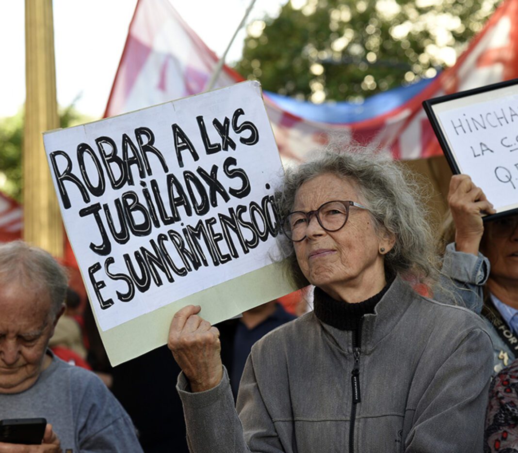 Luego de la condena a Cristina Kirchner, se espera una masiva marcha de jubilados y organizaciones sociales