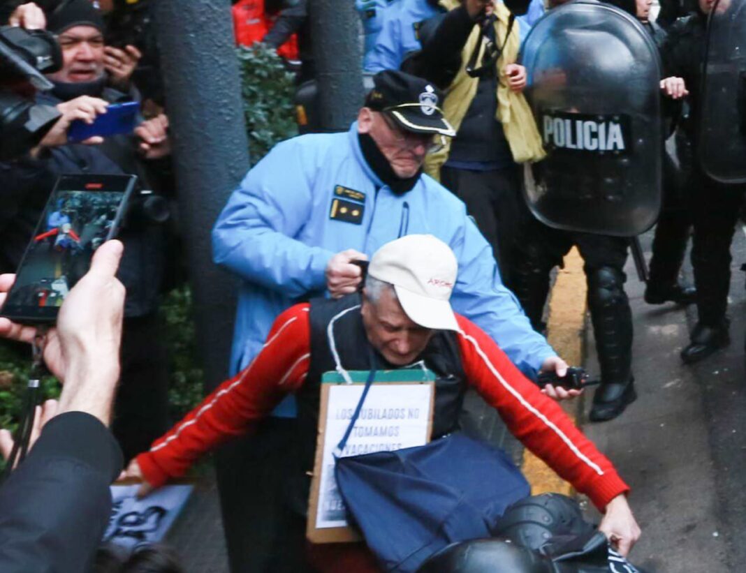 CONGRESO represión