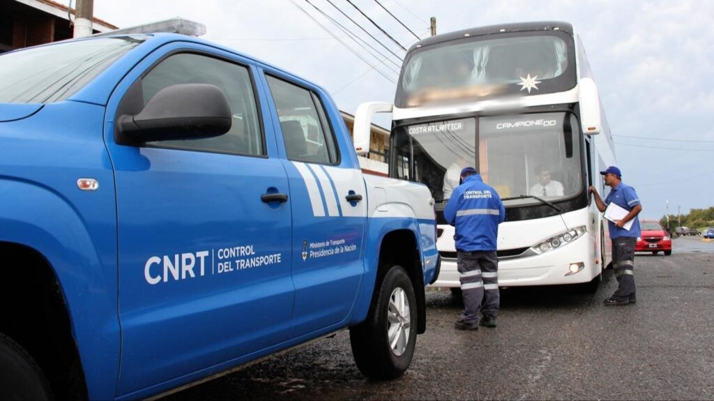 El Gobierno avanza en la disolución de la Comisión Nacional de Regulación del Transporte