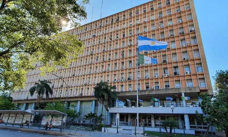 La masa salarial supera por $42.000 millones los ingresos por coparticipación: no hay margen para aumentos sin endeudamiento.