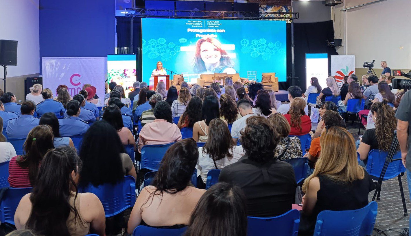 "Este congreso nos convoca para seguir demostrando que las mujeres somos las protagonistas", sostuvo Norma Ríos en la apertura del 9° Congreso Internacional CAMEFOR.