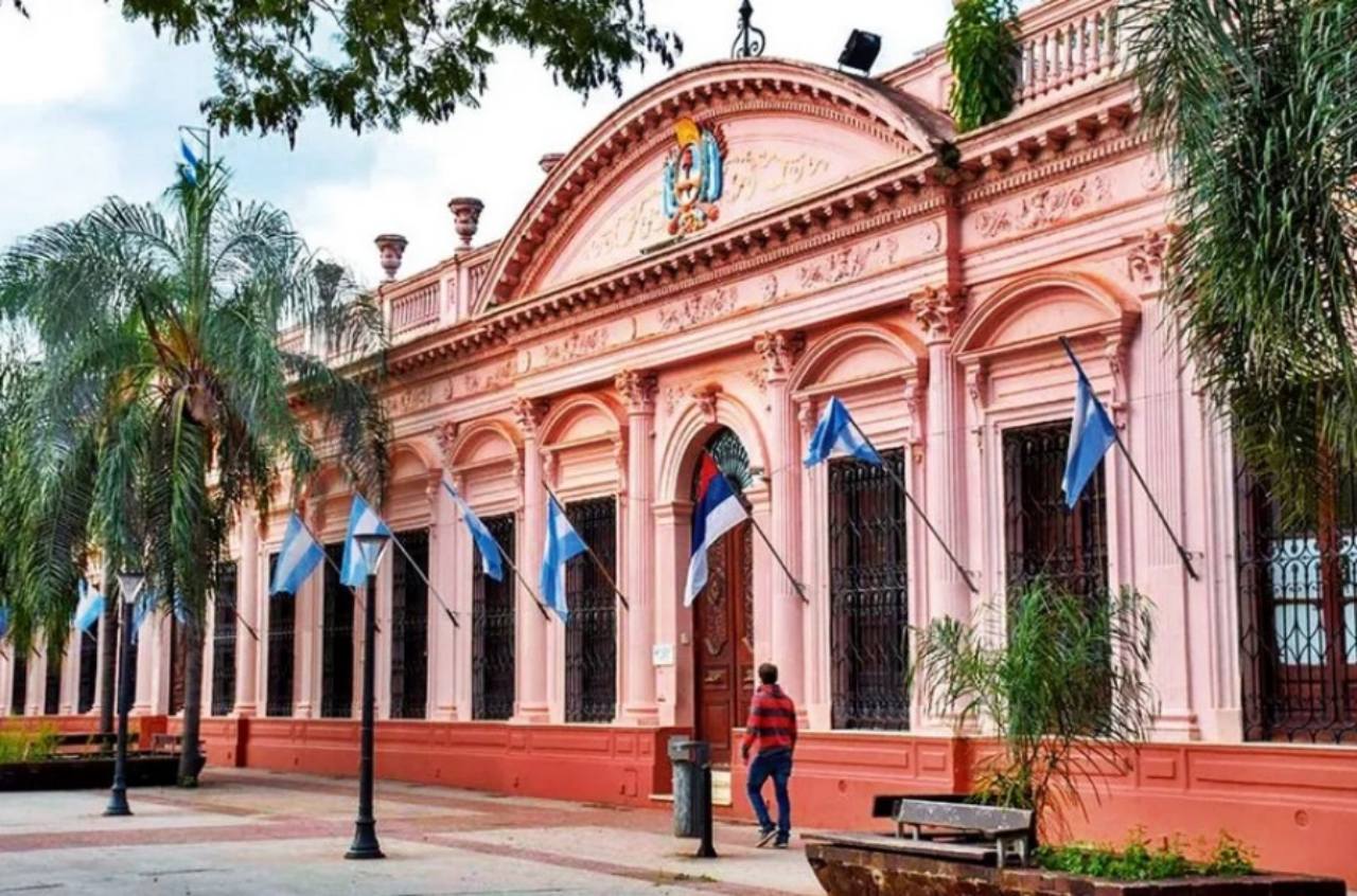 Rige asueto administrativo este viernes en Misiones por el Día del Empleado Público