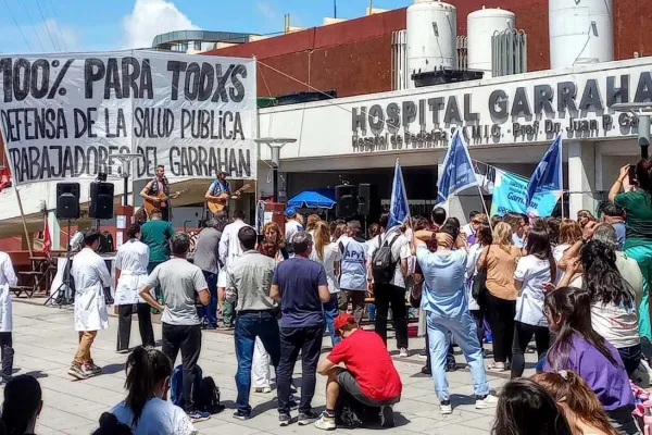 La ley de Emergencia Pediátrica garantiza el financiamiento del Hospital Garrahan, pero el Gobierno aún no definió su veto.
