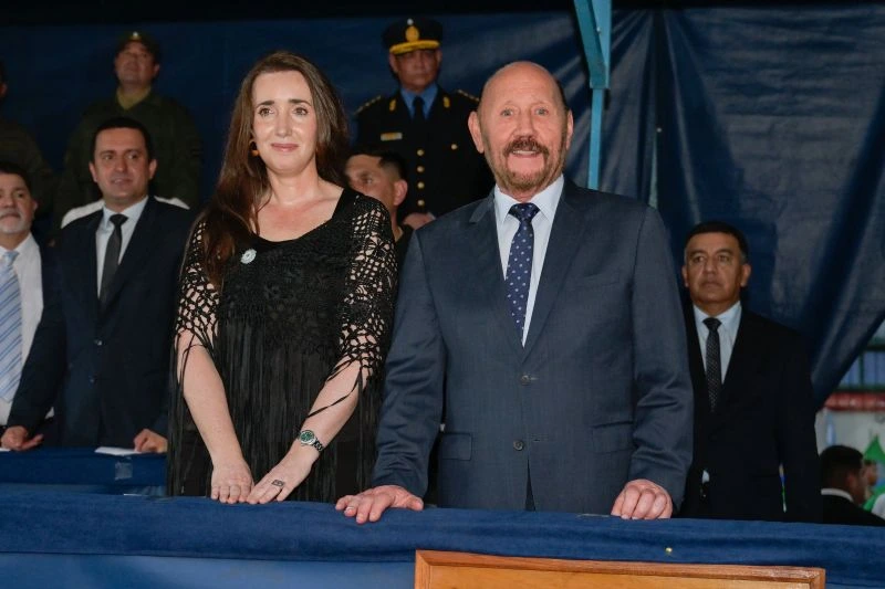 Acto con Insfrán.