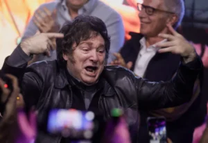 Javier Milei visitará Chaco y Corrientes para respaldar a sus candidatos en medio de tensiones previas