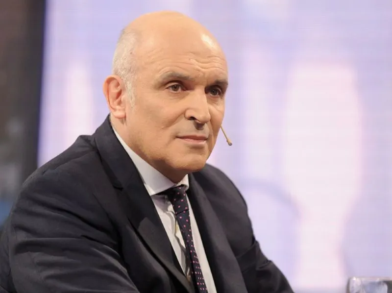 Milei aseguró que Espert fue víctima de una “operación política y mediática” para destruir su imagen.