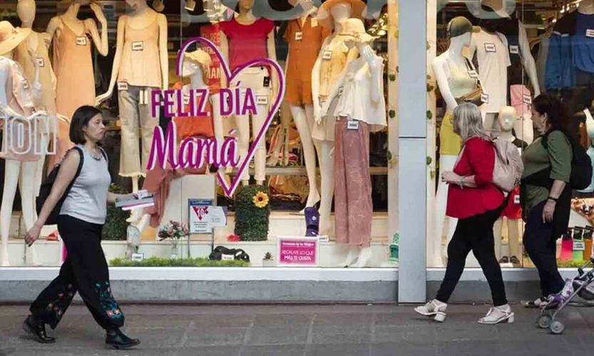 Las ventas por el Día de la Madre 2025 bajaron 3,5 anual