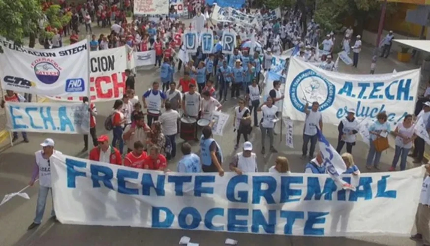 Zdero confirmó que la cláusula gatillo seguirá suspendida todo 2025 y sin plazos de reactivación