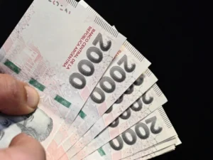 El salario mínimo perdió más de un tercio de su valor real en dos años y ya es inferior al de 2001