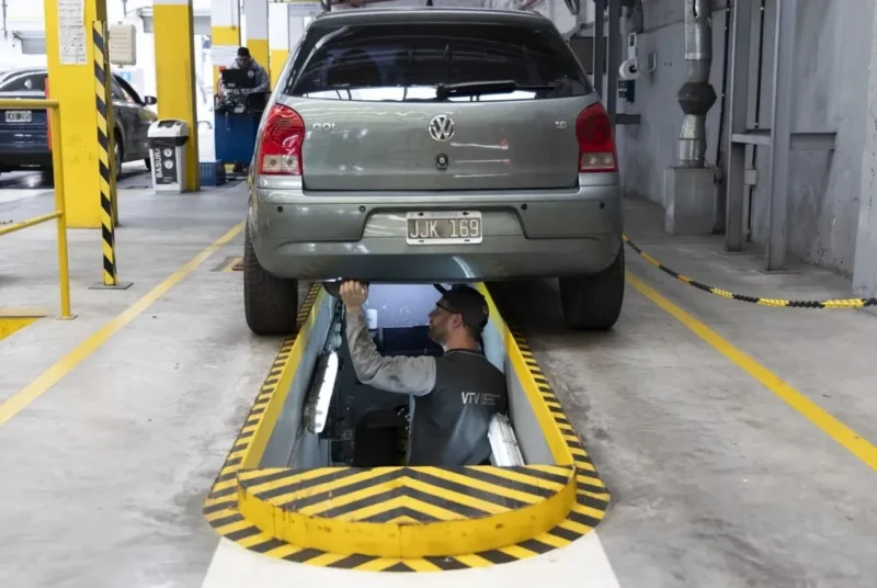 Misiones suspendió temporalmente los intereses por mora en la VTV y VTM, manteniendo la obligatoriedad del trámite y los controles viales.