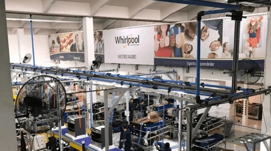 Whirlpool, Corven, Essen y más empresas confirman despidos con la industria en retroceso