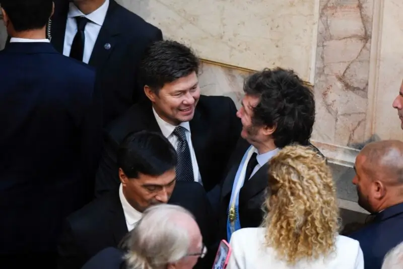 lisandro almirón milei presupuesto