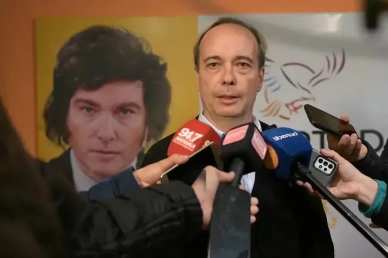 "Capi" Rodríguez fue acusado de falsificar afiliaciones, utilizar bases de datos públicas con fines políticos y abusar de su condición de funcionario público para inflar el padrón del partido.