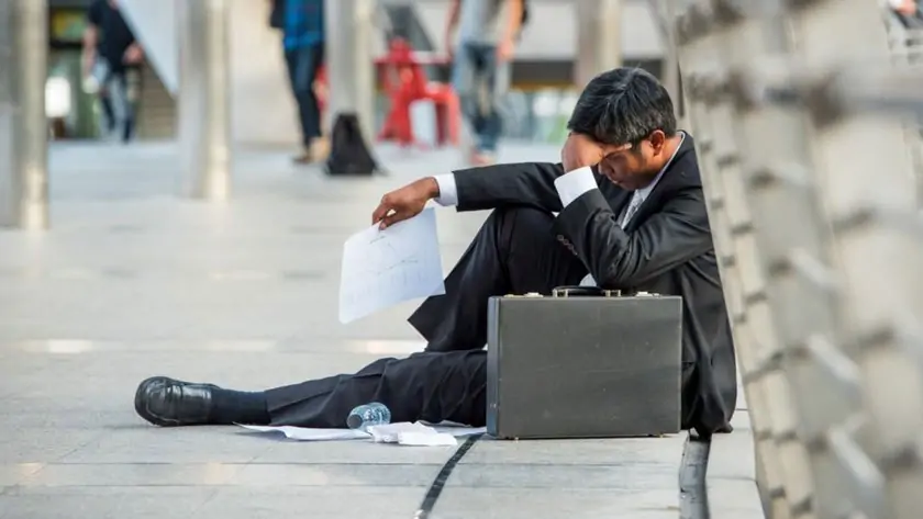 El empleo privado sigue en retroceso entre junio y septiembre, se perdieron 49.000 puestos de trabajo