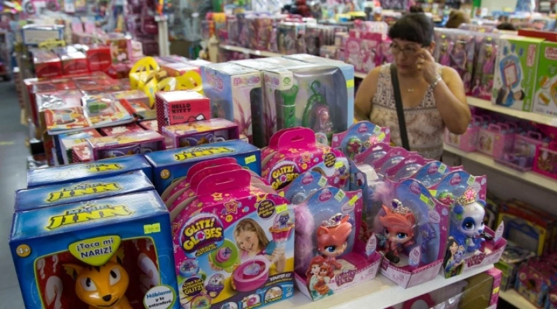 Juguetes en Navidad las ventas cayeron fuerte y el 70 de los productos ya es importado