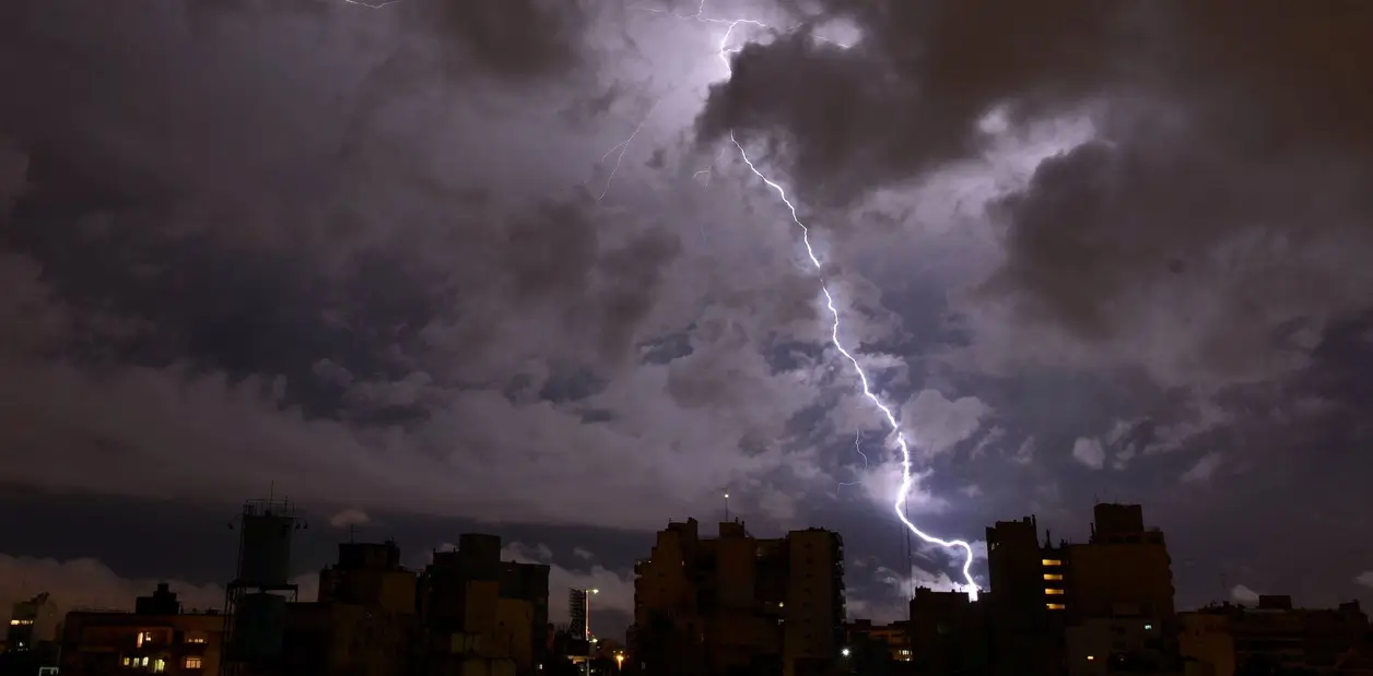 Alerta por tormentas en el NEA: Corrientes está bajo alerta naranja y el resto de la región seguirá inestable