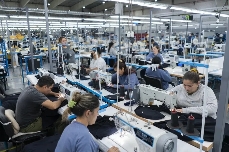 Los trabajadores impugnaron la aplicación del artículo 247 de la Ley de Contrato de Trabajo.