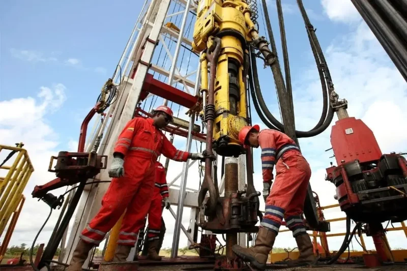 El corazón del nuevo escenario de Venezuela está en el petróleo.