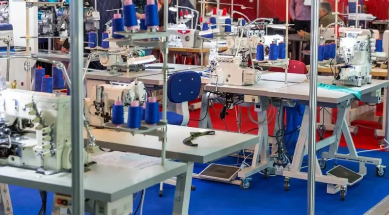 El crítico escenario nacional ya tiene consecuencias concretas en el NEA, una región donde la industria textil y del calzado cumple un rol clave en el empleo formal. Foto: Noticias Las Flores.
