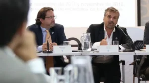 Marco Lavagna junto a Pedro Lines, el nuevo titular del INDEC. Foto: INDEC.