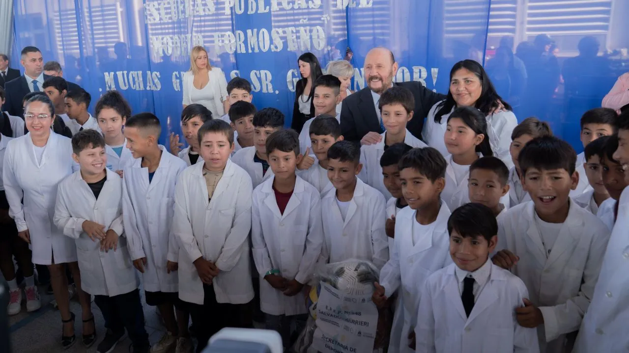 Inauguración en el barrio Fray Salvador Gurrieri