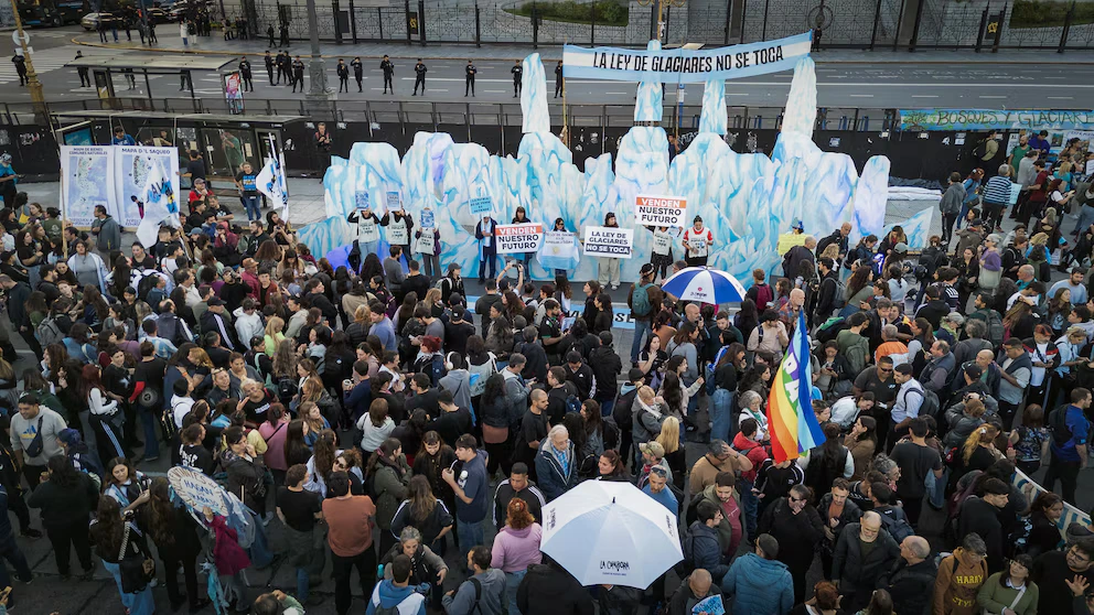 Diputados aprobó la reforma de la Ley de Glaciares tras un debate maratónico