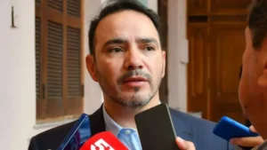 Valdés confirmó aumentos para mayo y advirtió por la "caja única" ante el reclamo judicial