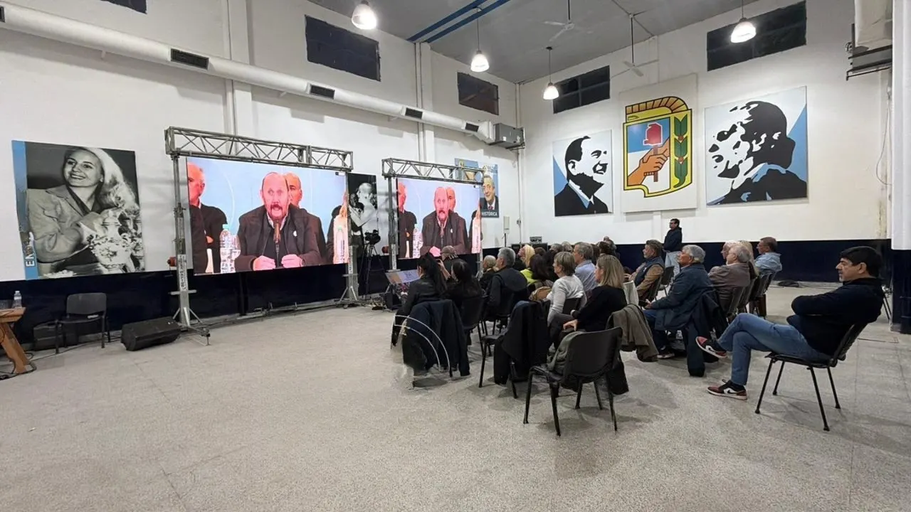 Participantes siguieron el desarrollo del Congreso Virtual desde Formosa, en una jornada de intercambio, capacitación y participación a distancia. Foto: Agenfor