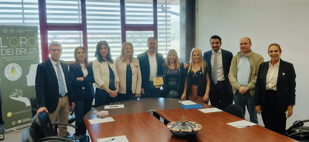 Reunión con la Cámara de Comercio de Cosenza. 