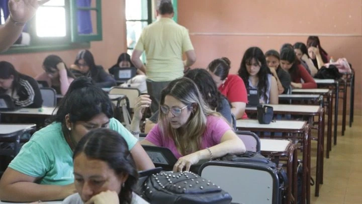 Denuncian exclusión de carreras y cambios constantes en los requisitos de inscripción del programa nacional Progresar.
